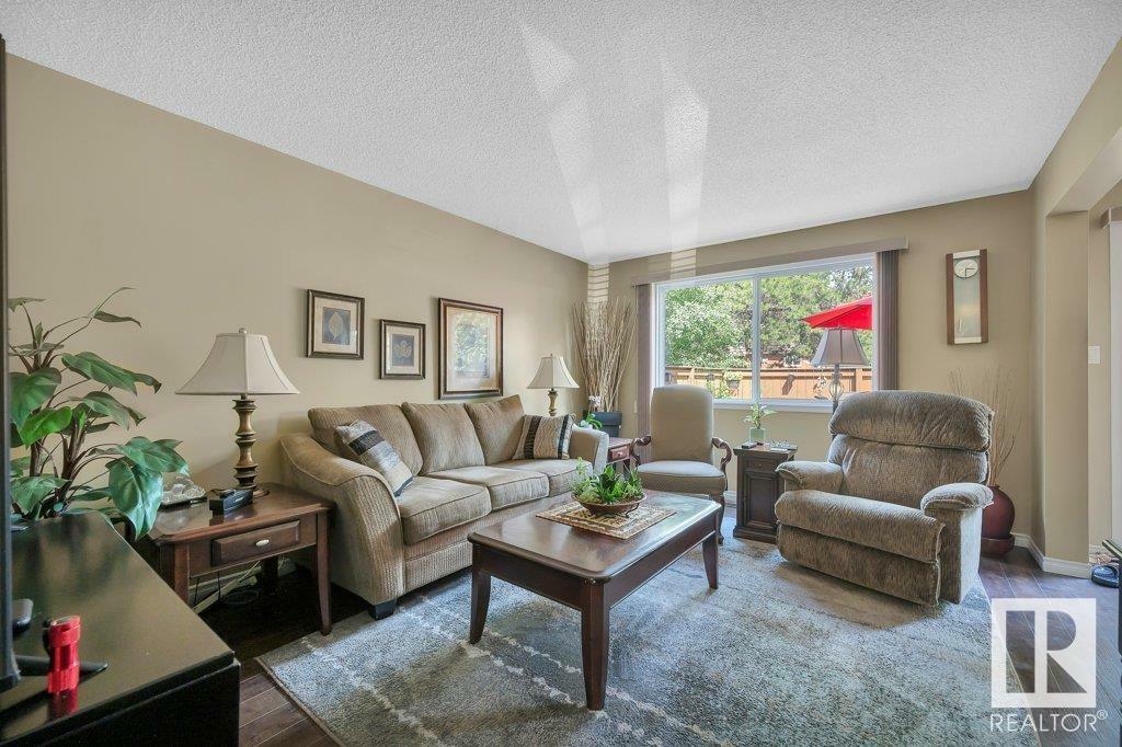 Property Photo: 75 Great Oaks AB T8A 0V8