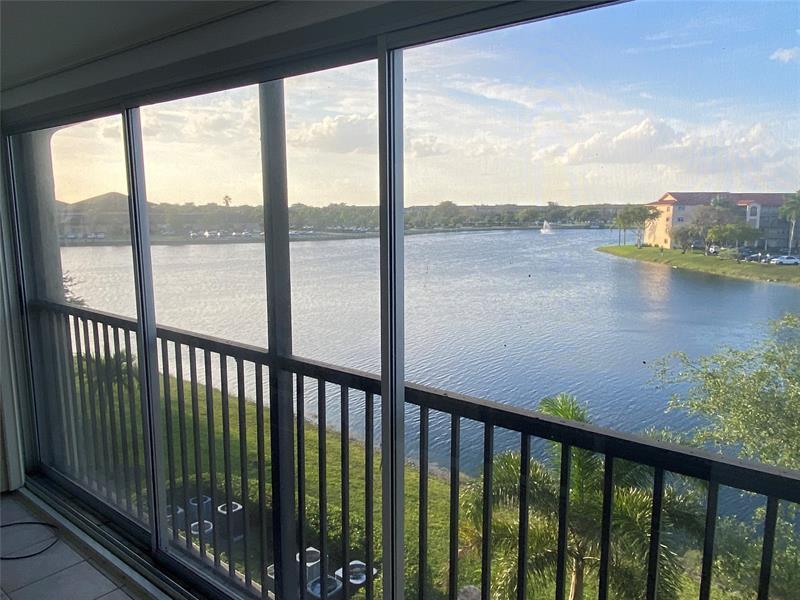 Property Photo: 12950 SW 13th St D-214 FL 33027