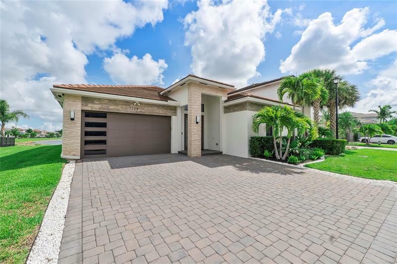 Property Photo:  7324 Stella Ln  FL 33463 