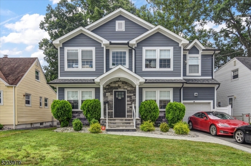 767 Hemlock Rd  Union Twp. NJ 07083 photo