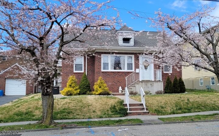 51 Westervelt Pl  Lodi Boro NJ 07644 photo