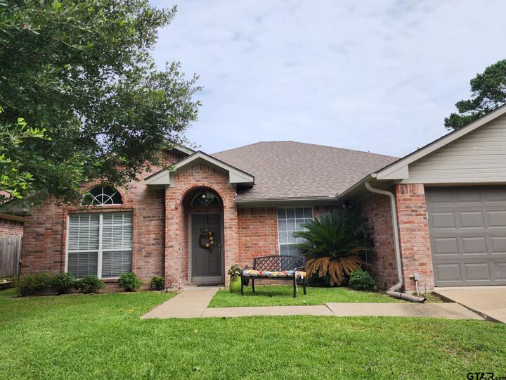 Property Photo:  670 Frederick Circle  TX 75762 