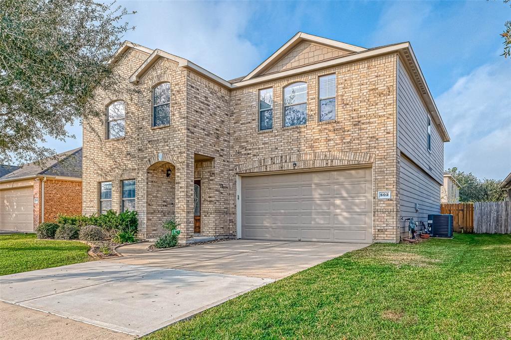 Property Photo: 502 Mornington Lane TX 77494