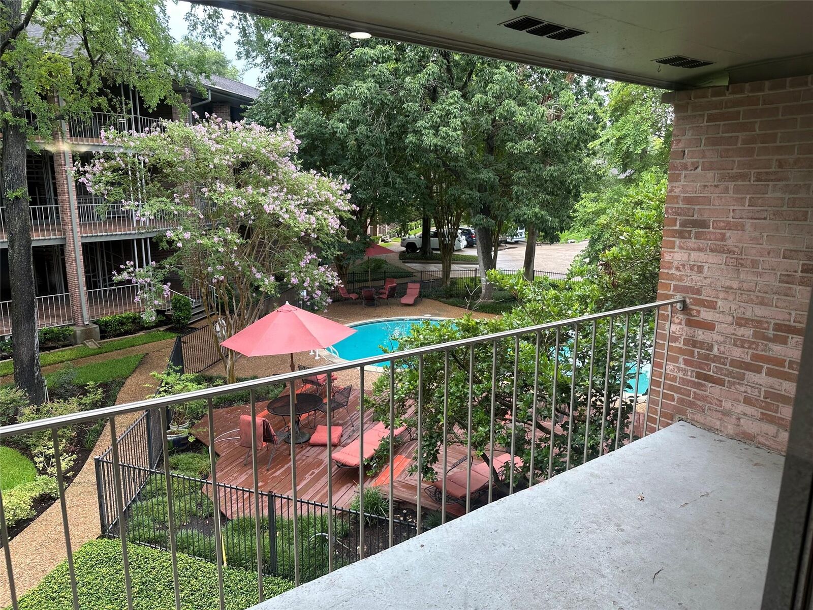 Property Photo:  6483 Bayou Glen Road  TX 77057 