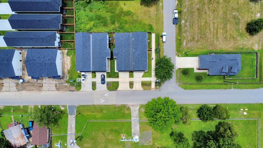 Property Photo:  2119 Esther Drive  TX 77088 