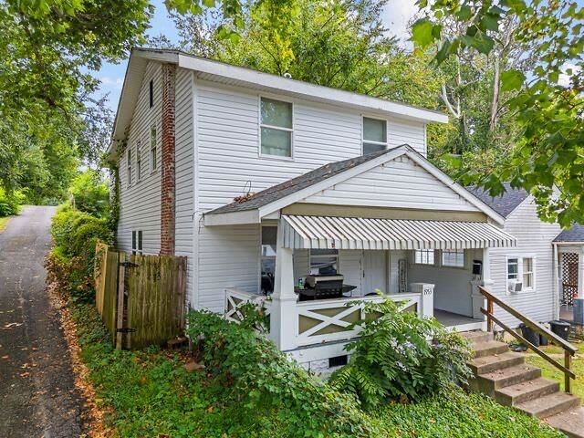 1953 Underwood Avenue  Huntington WV 25701 photo