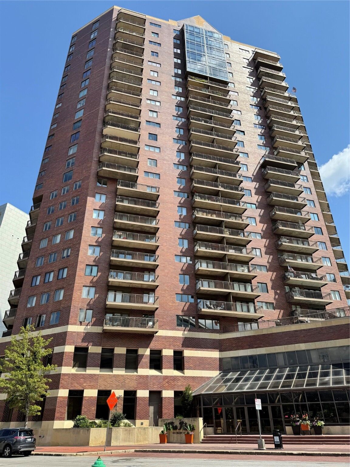 Property Photo:  300 Walnut Street 1505  IA 50309 