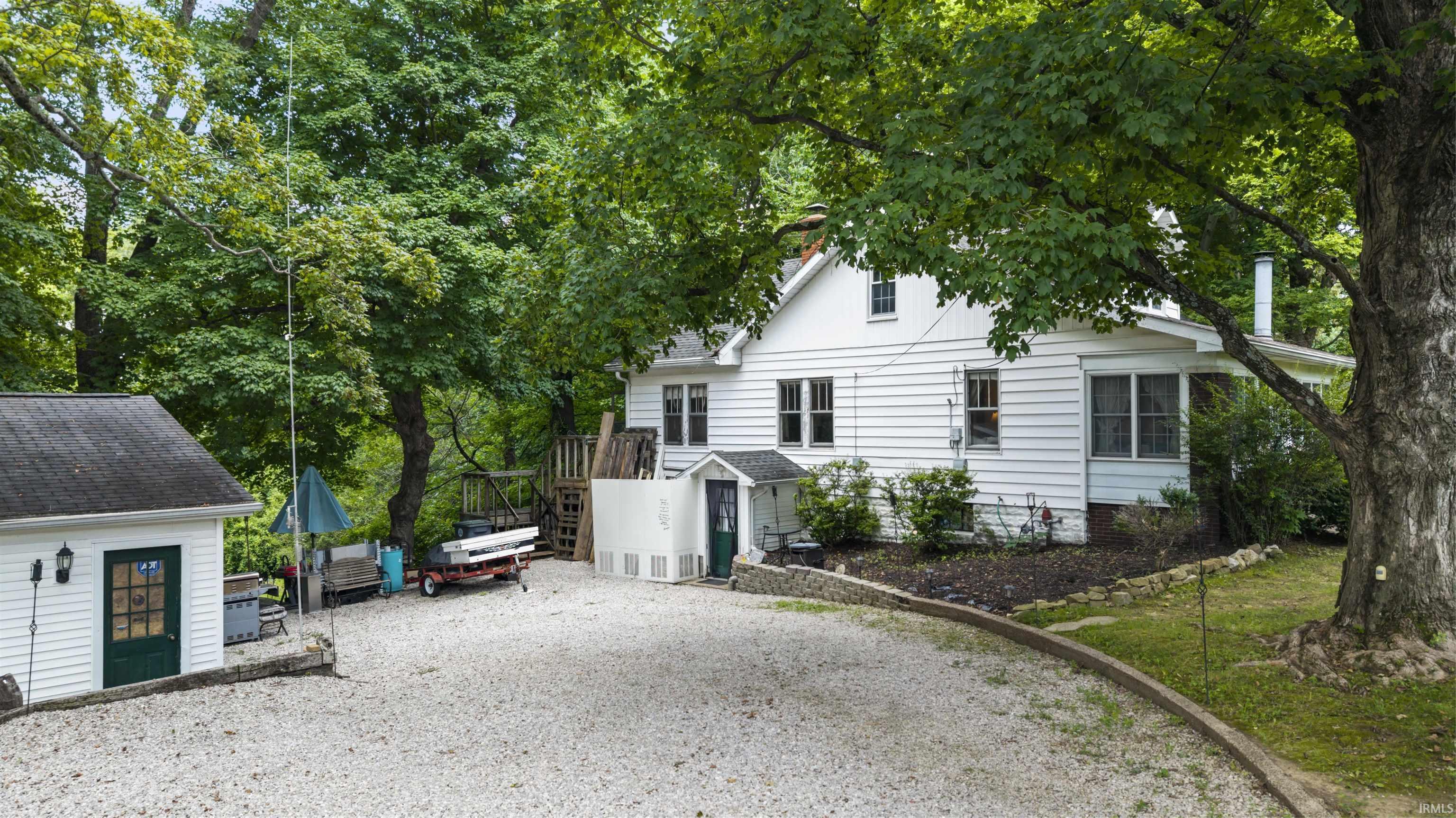 Property Photo:  5900 Newburgh Road  IN 47715 