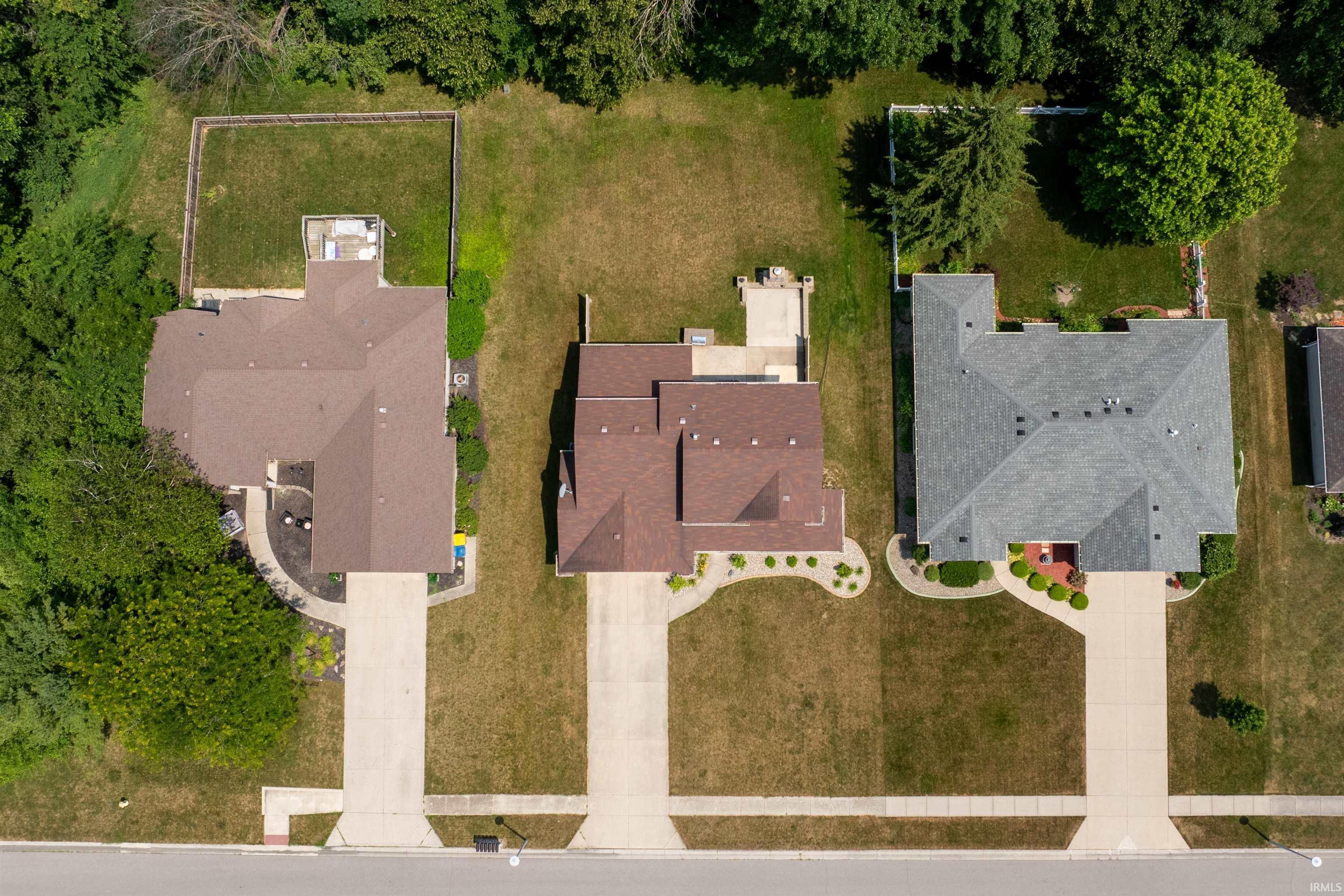 Property Photo: 2312 Northgate Boulevard IN 46706