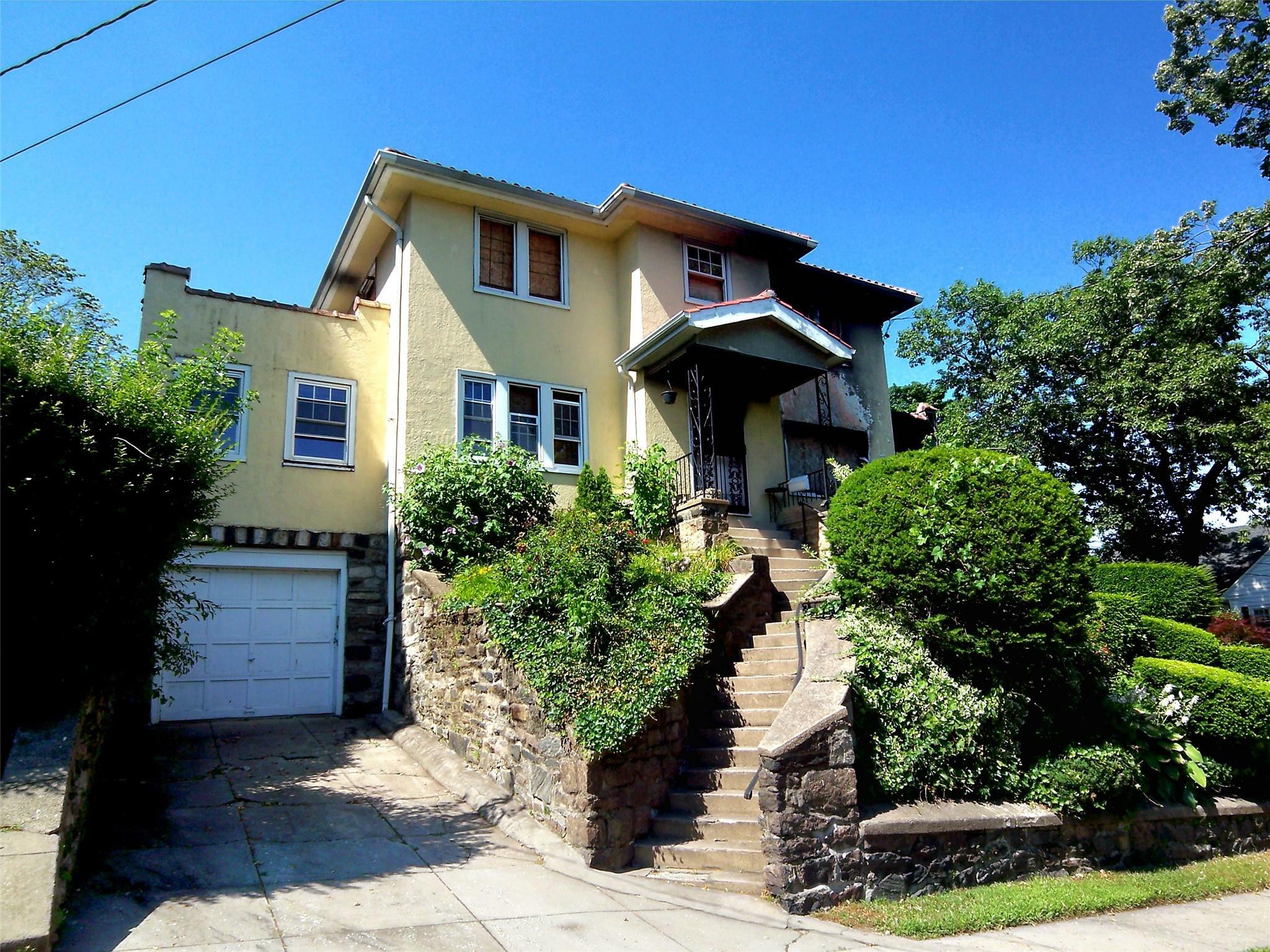 Property Photo:  415 E Prospect Avenue  NY 10553 