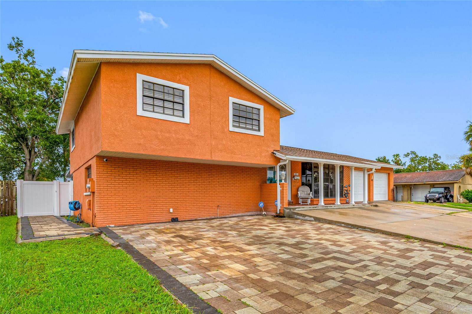 Property Photo: 8309 W Elm Street FL 33615