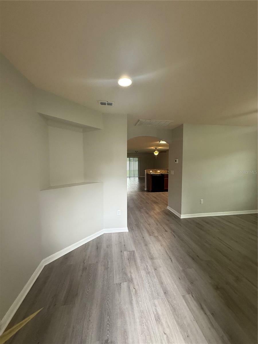 Property Photo: 14458 Alistar Manor Drive FL 33598