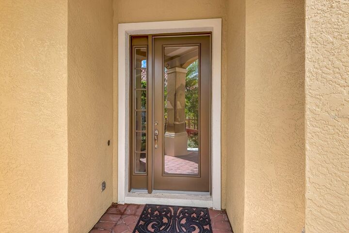 Property Photo: 7314 Wexford Court FL 34202