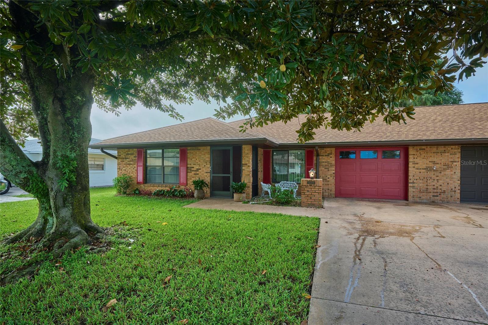 Property Photo: 4719 Mercado Drive FL 33872