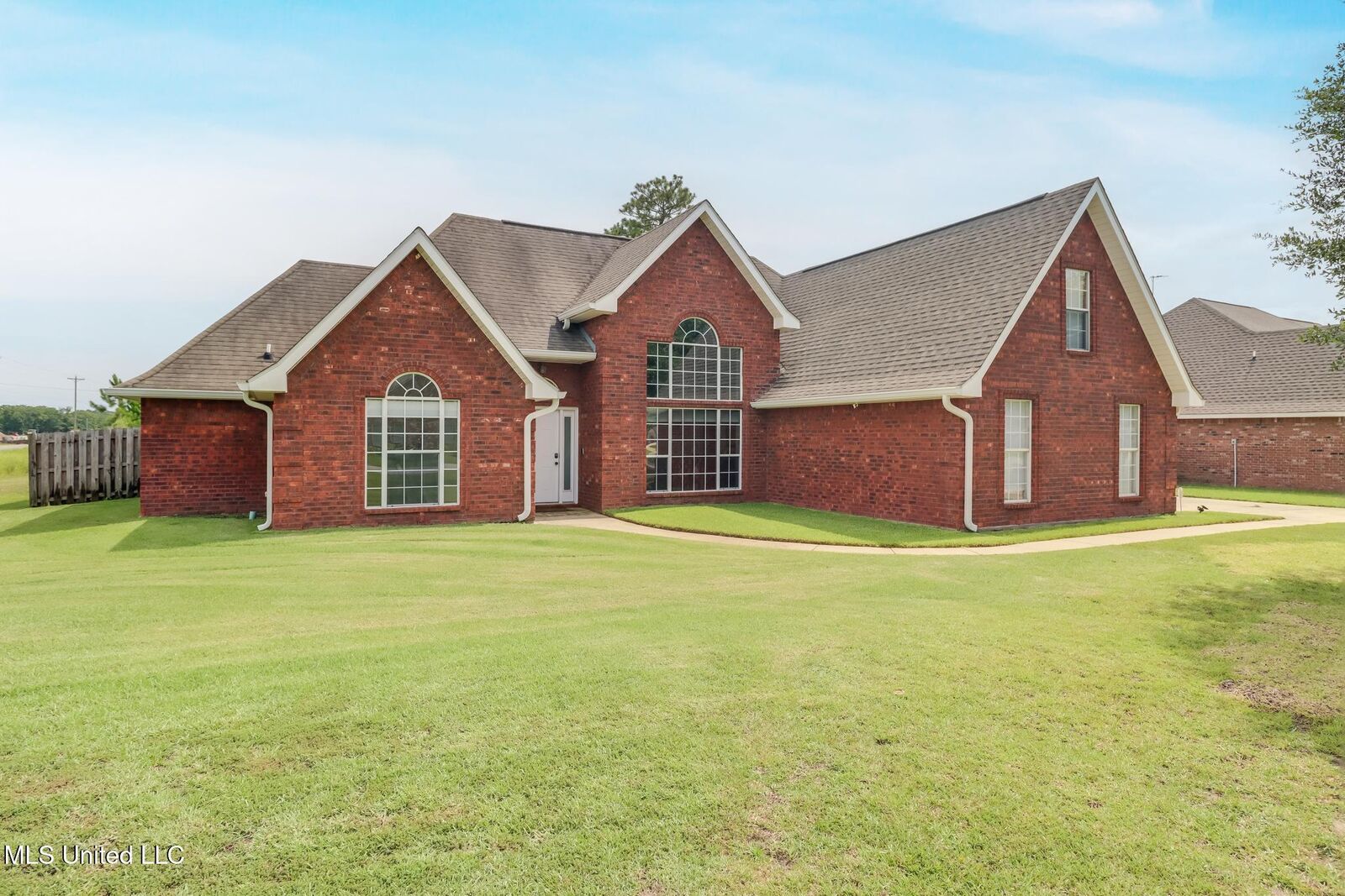 Property Photo: 2901 Village Circle MS 39564