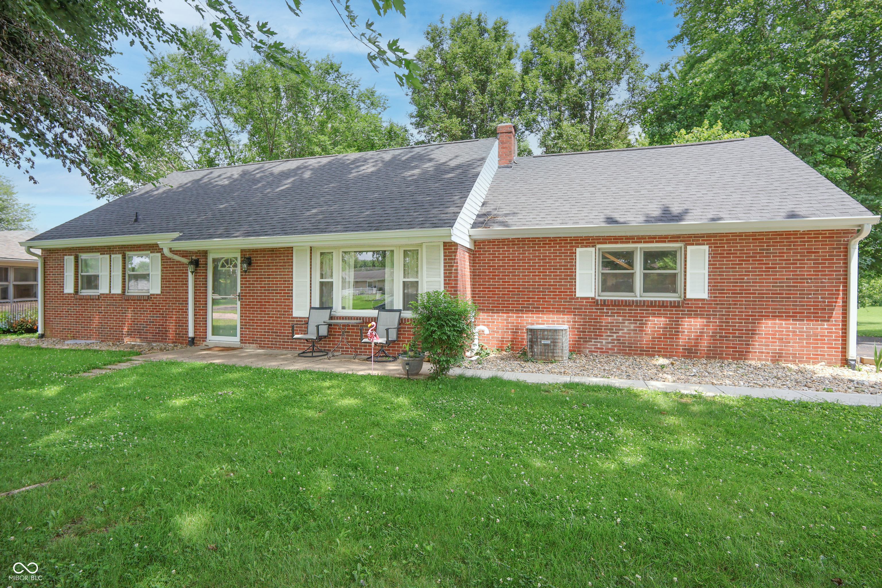 Property Photo: 8424 E Mulberry Street IN 47203
