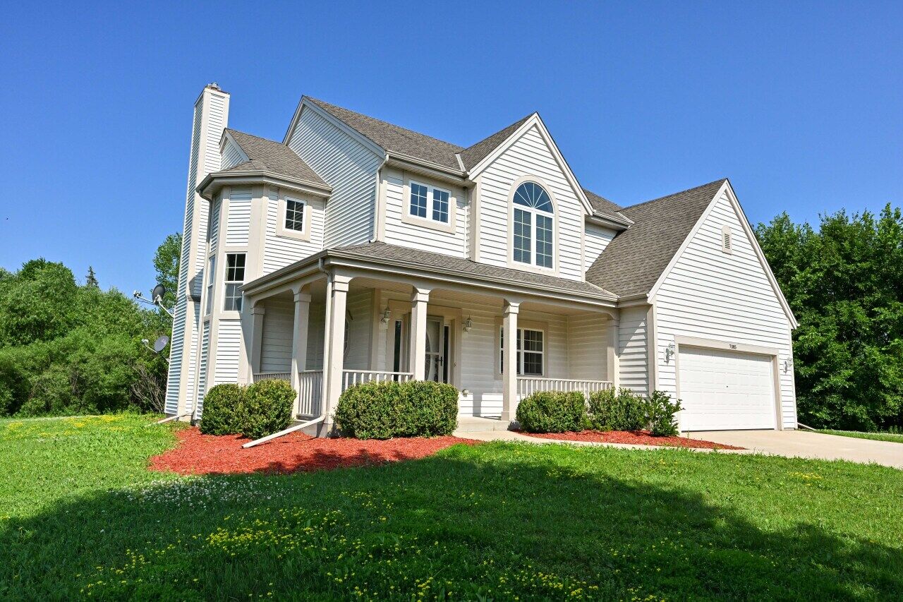 Property Photo: 7085 S Carmel Dr WI 53132