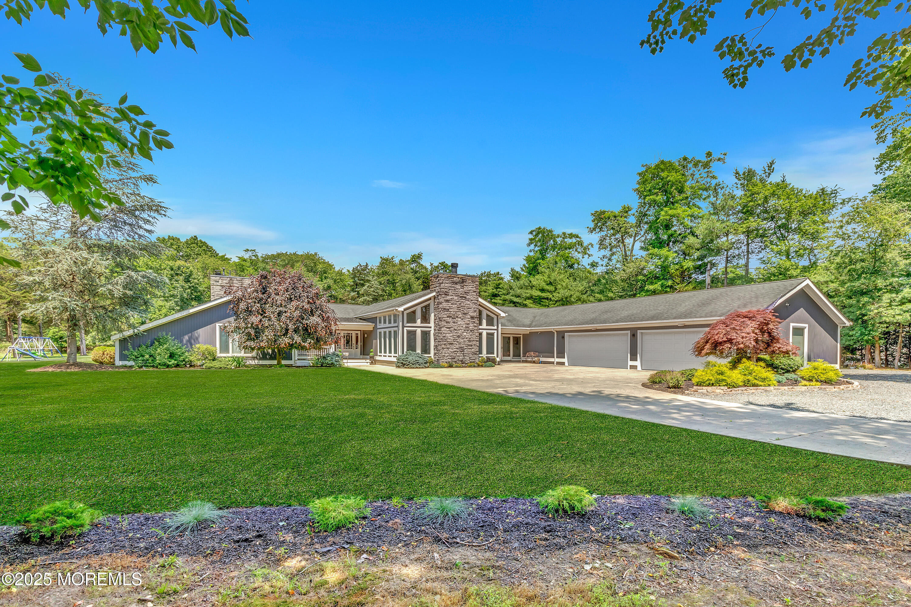 2529 Allenwood Lakewood Road  Wall NJ 07731 photo