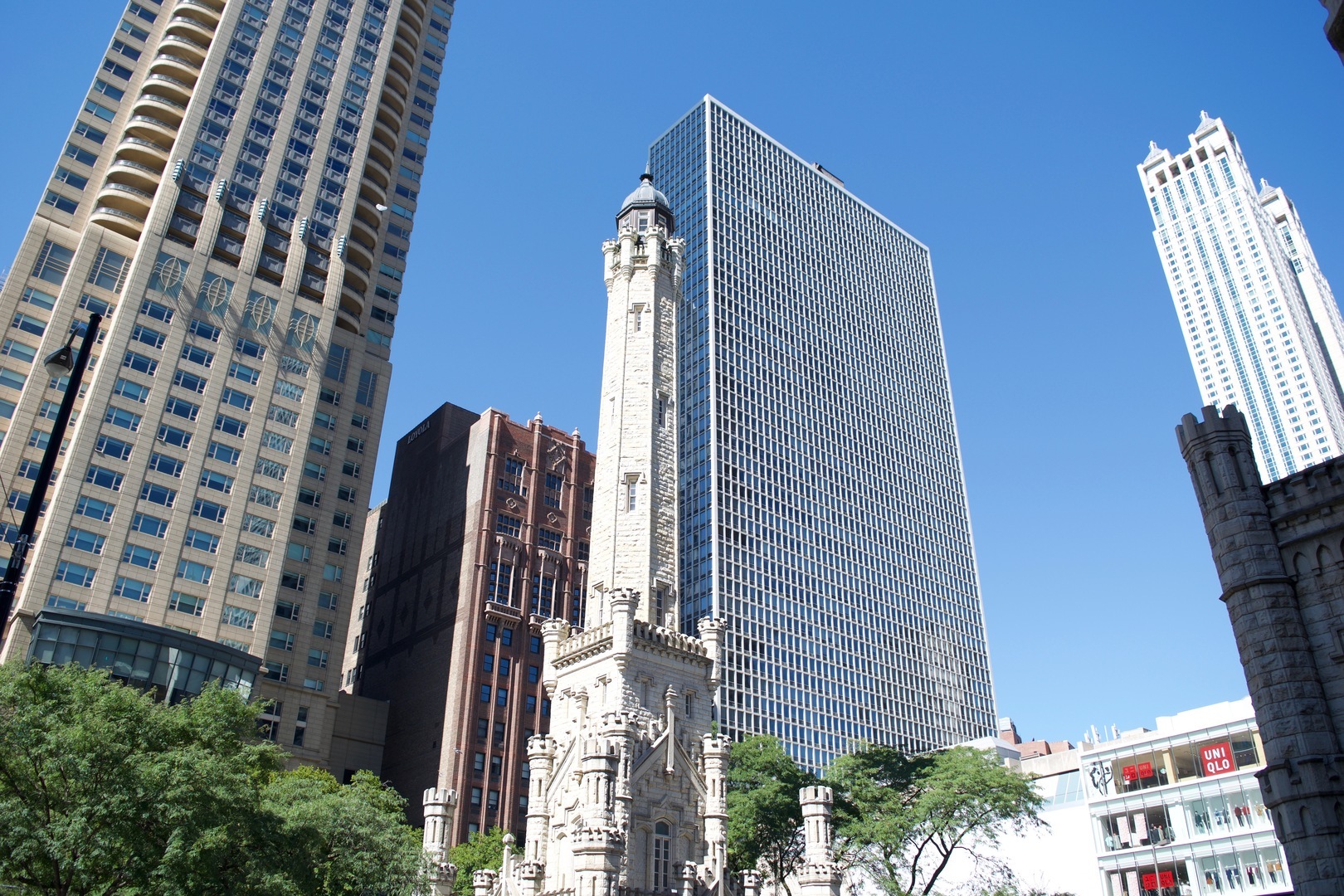 Property Photo: 111 E Chestnut Street 5A-13 IL 60611
