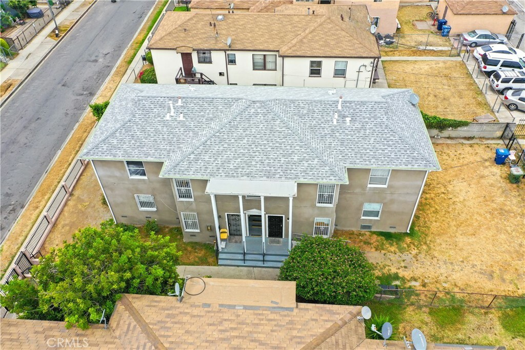 Property Photo:  1931 W 35th Street  CA 90018 
