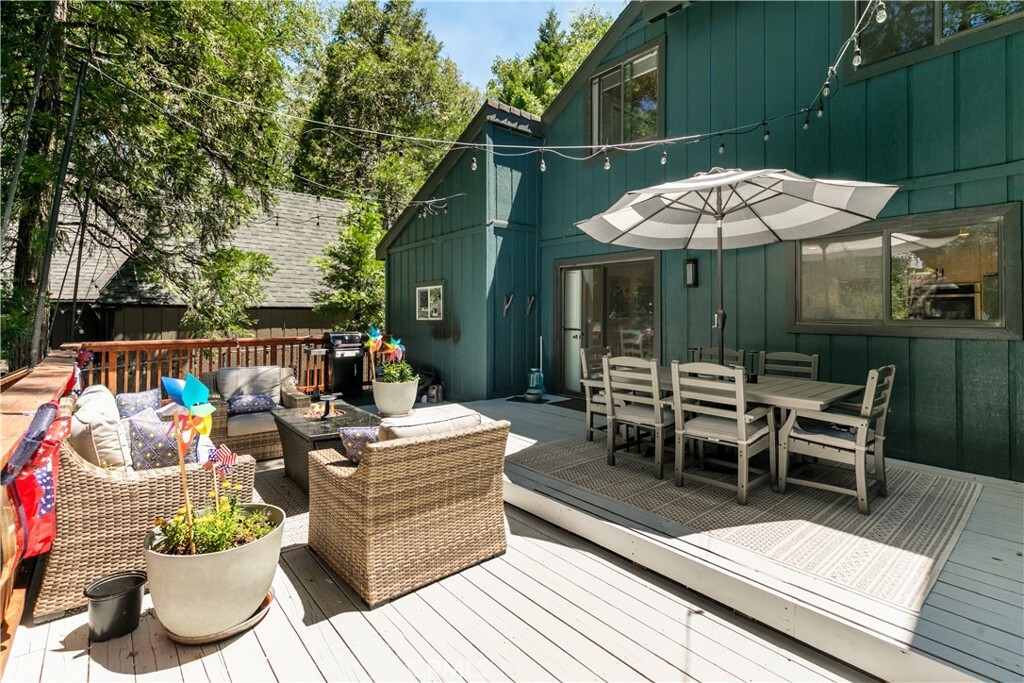 Property Photo: 248 Hemlock Drive CA 92352