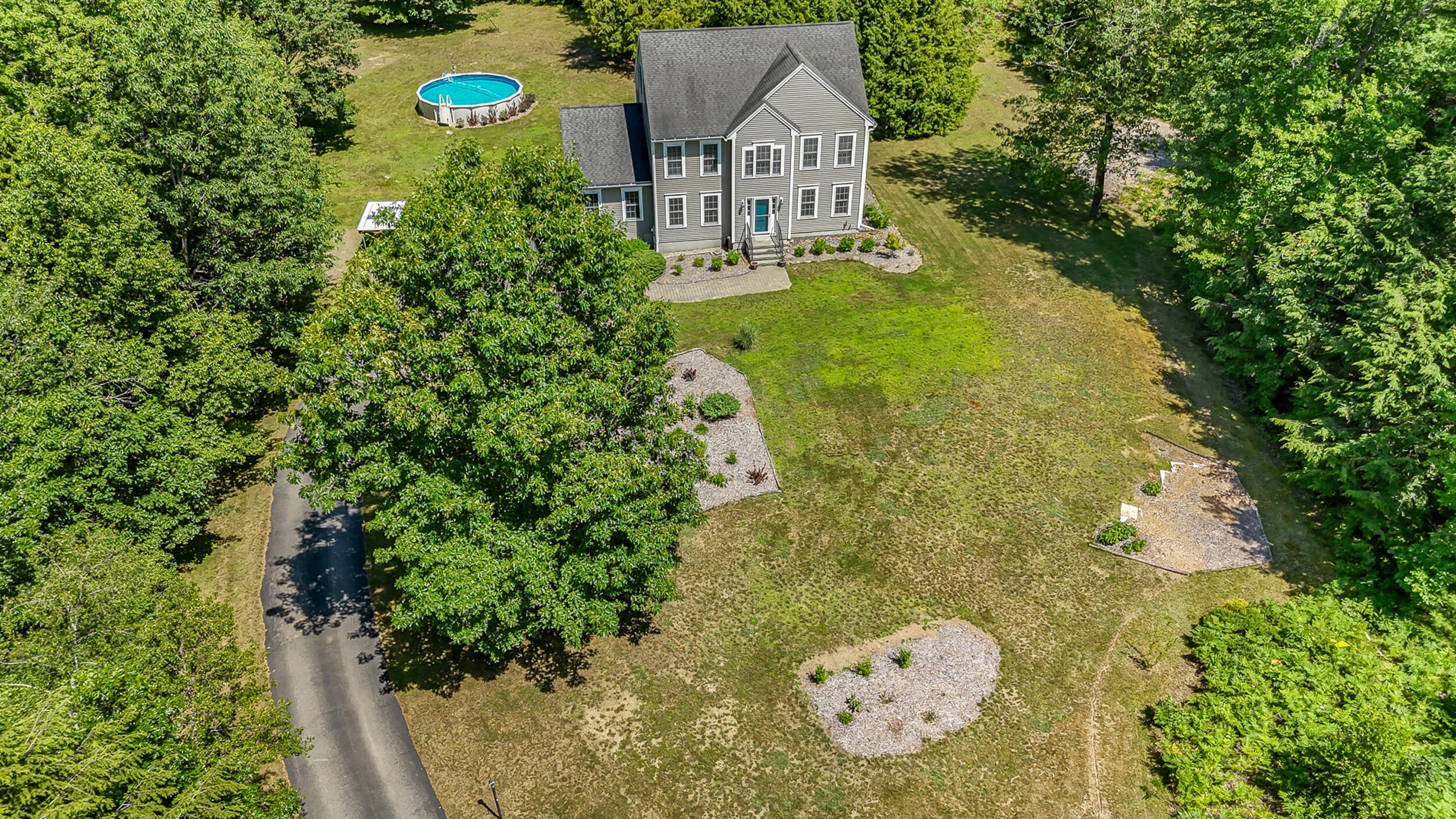Property Photo: 14 Stevens Court ME 03901