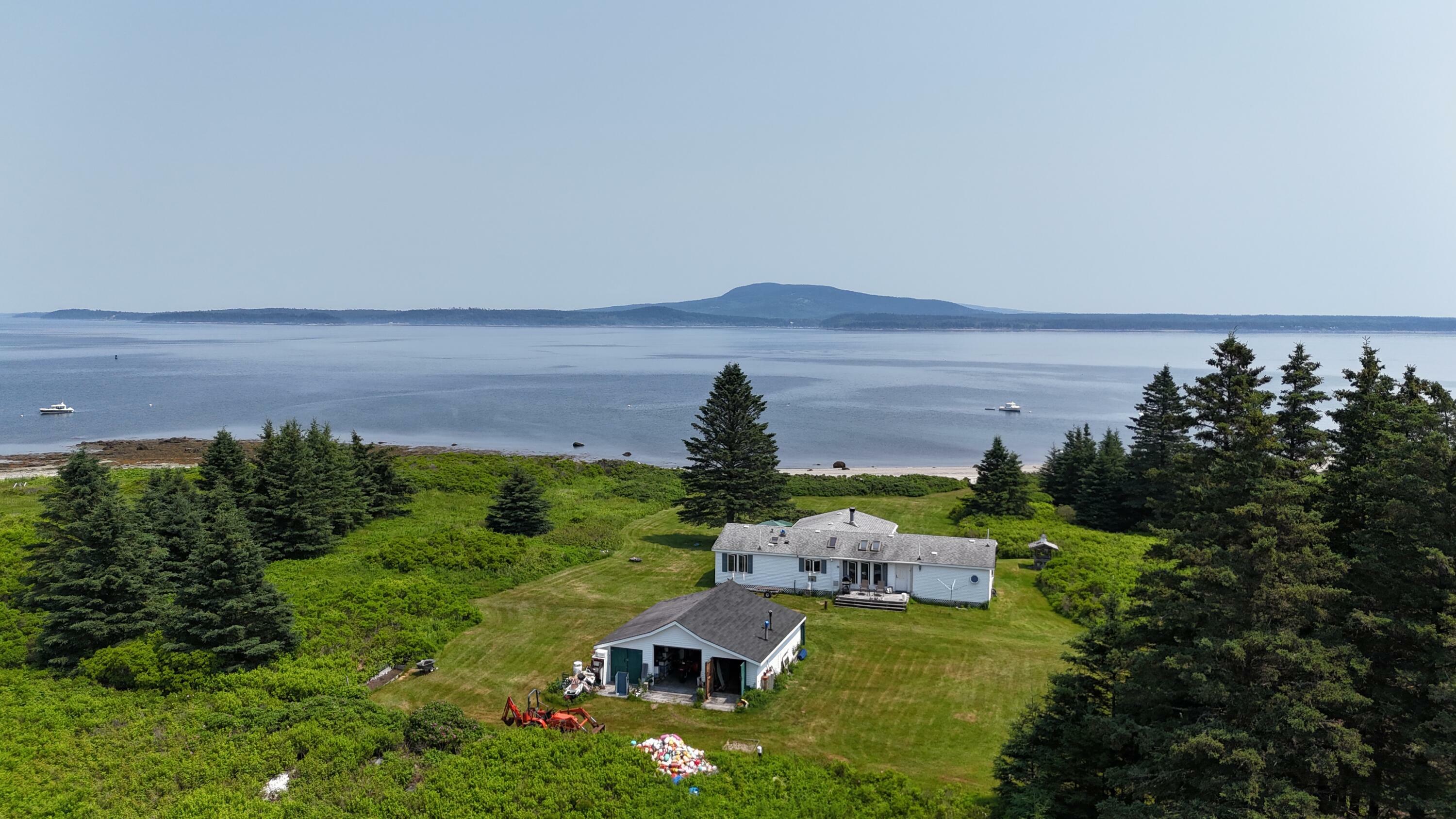 Property Photo: 8 Bar Island ME 04674