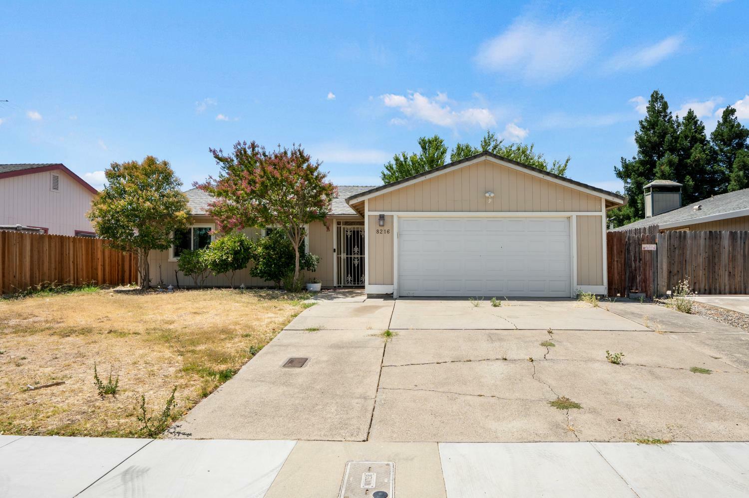 8216 Essen Way  Sacramento CA 95823 photo