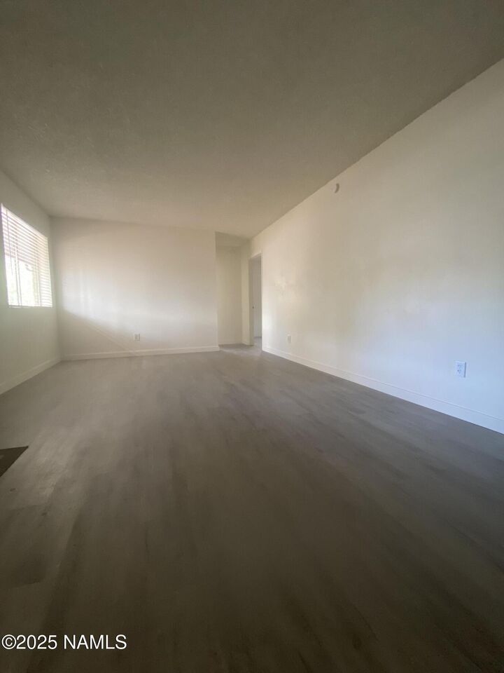 Property Photo: 1710 N West Street A AZ 86004
