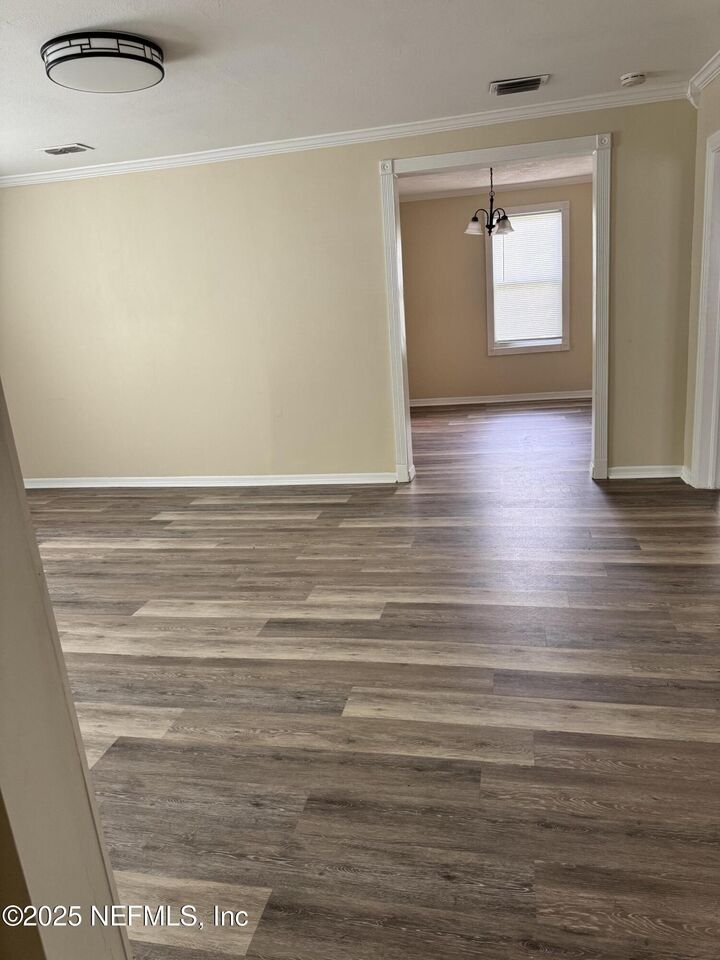 Property Photo: 1473 W 10th Street FL 32209