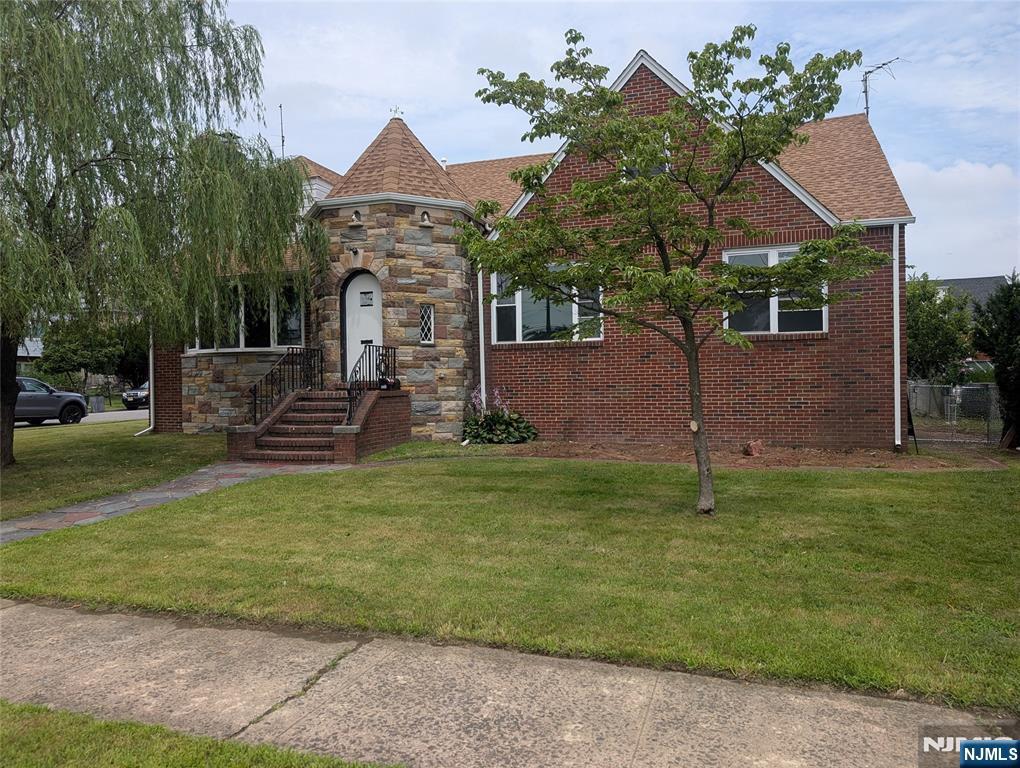 Property Photo: 532 Piaget Avenue 1st Flr NJ 07011
