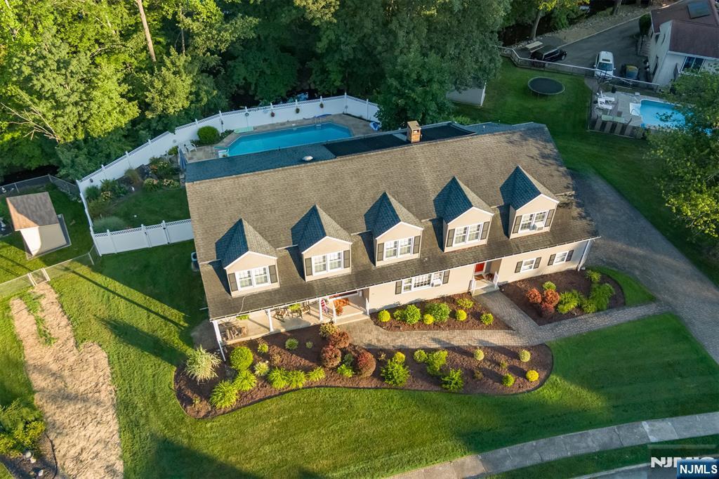 Property Photo:  11 Northgate  NJ 07465 