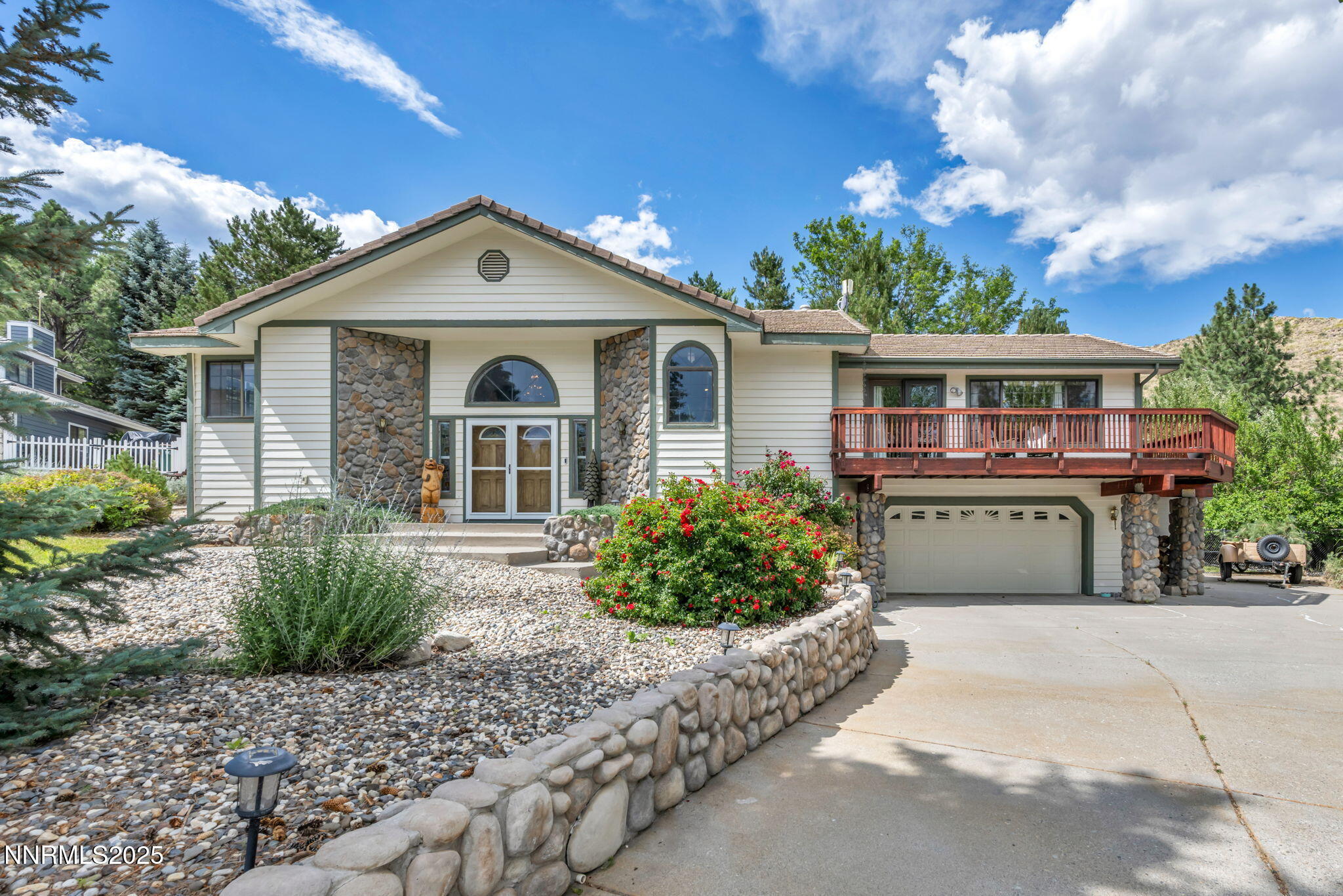 Property Photo: 3279 Upland Court NV 89703
