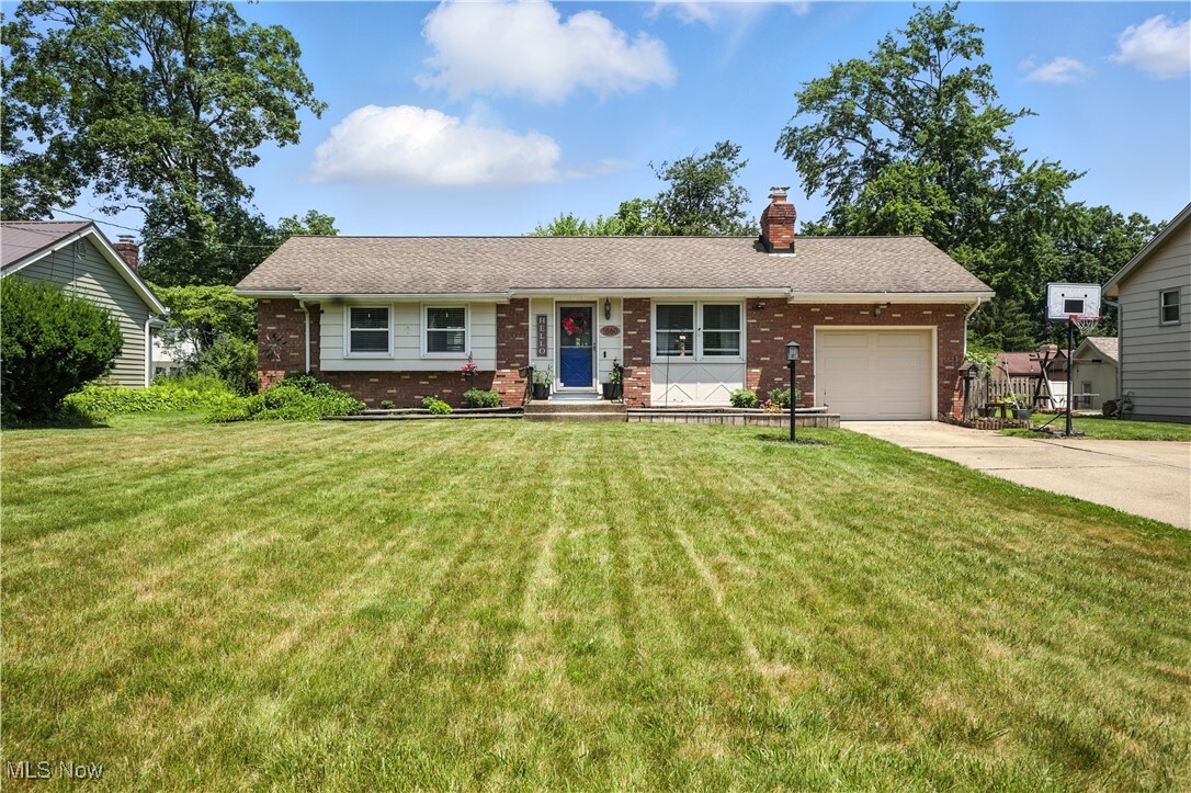 1860 Lancaster Drive  Youngstown OH 44511 photo