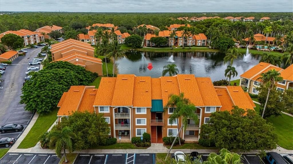 Property Photo:  1205 Wildwood Lakes Blvd 206  FL 34104 
