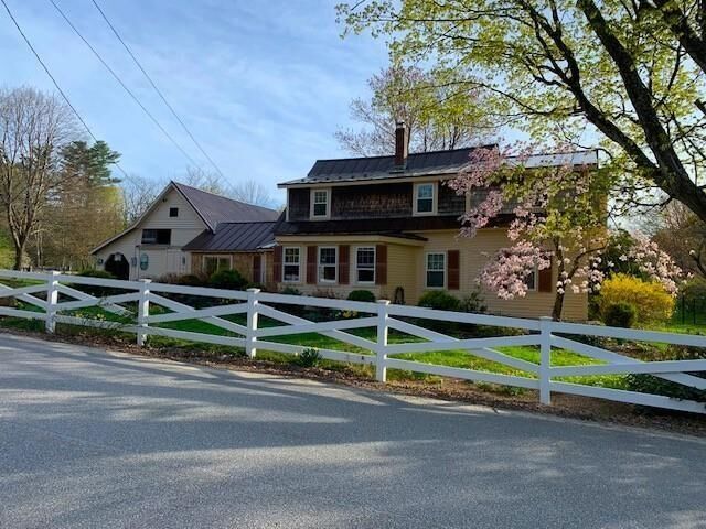 Property Photo:  1747 River Road  NH 03281 