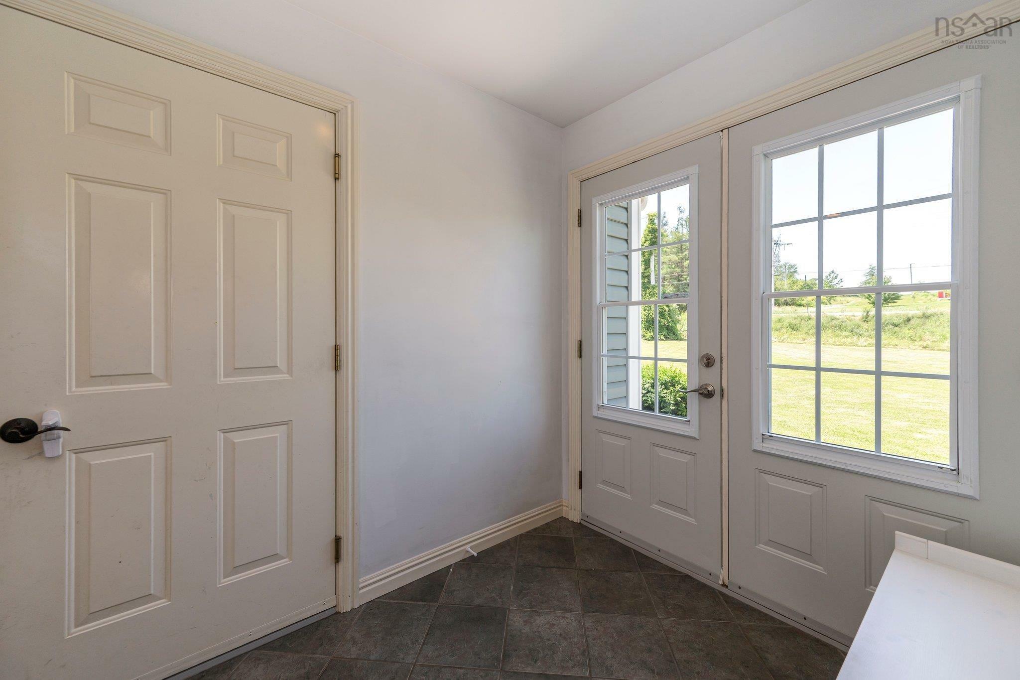 Property Photo: 100 Highway 224 NS B0N 2H0