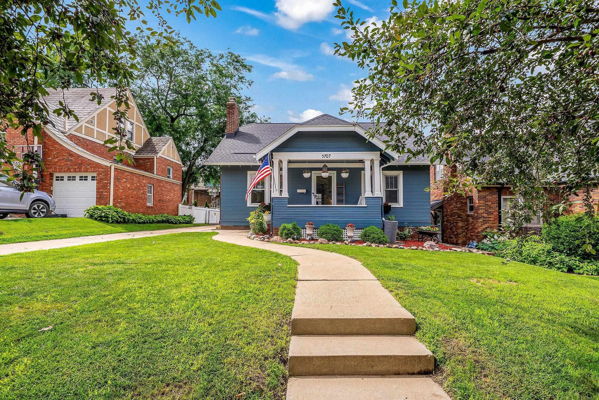 Property Photo: 5707 Pacific Street NE 68106