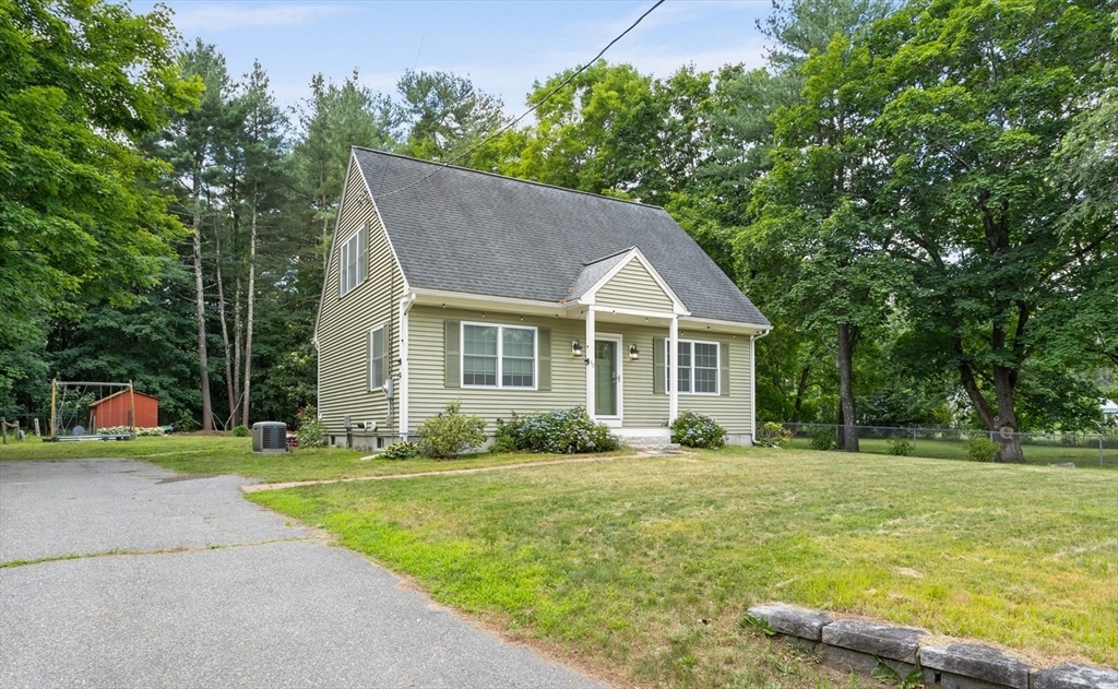 Property Photo: 40 Worden Rd MA 01879