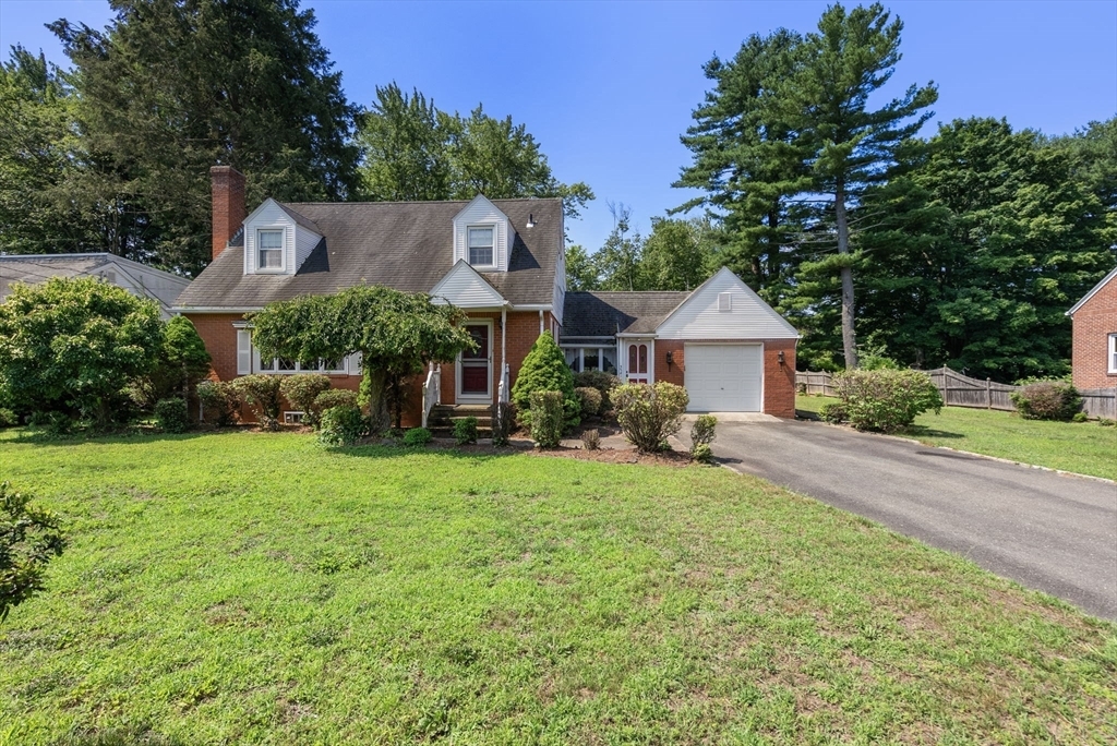 Property Photo: 354 Rowley St MA 01001