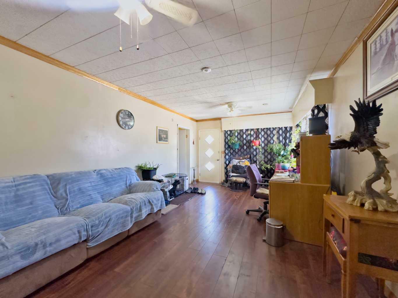 Property Photo: 6754 17 Avenue AB T0K 0M0