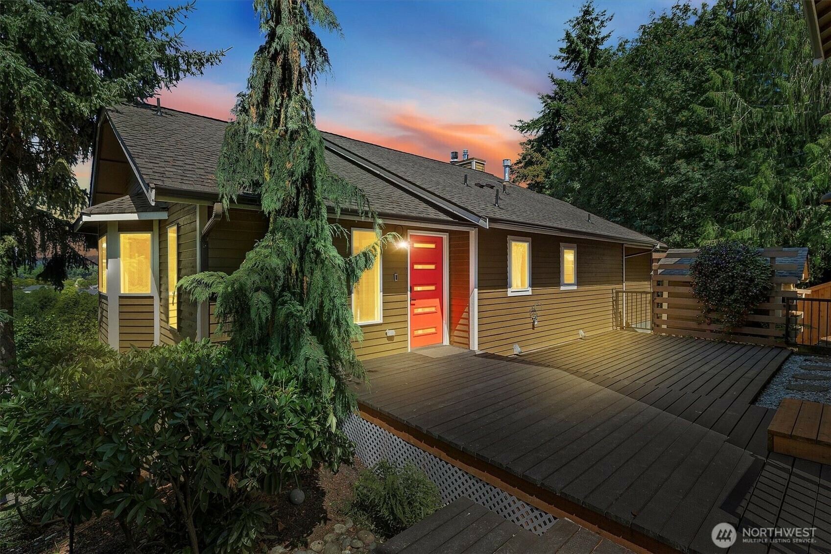 709  22nd Street SW  Puyallup WA 98371 photo
