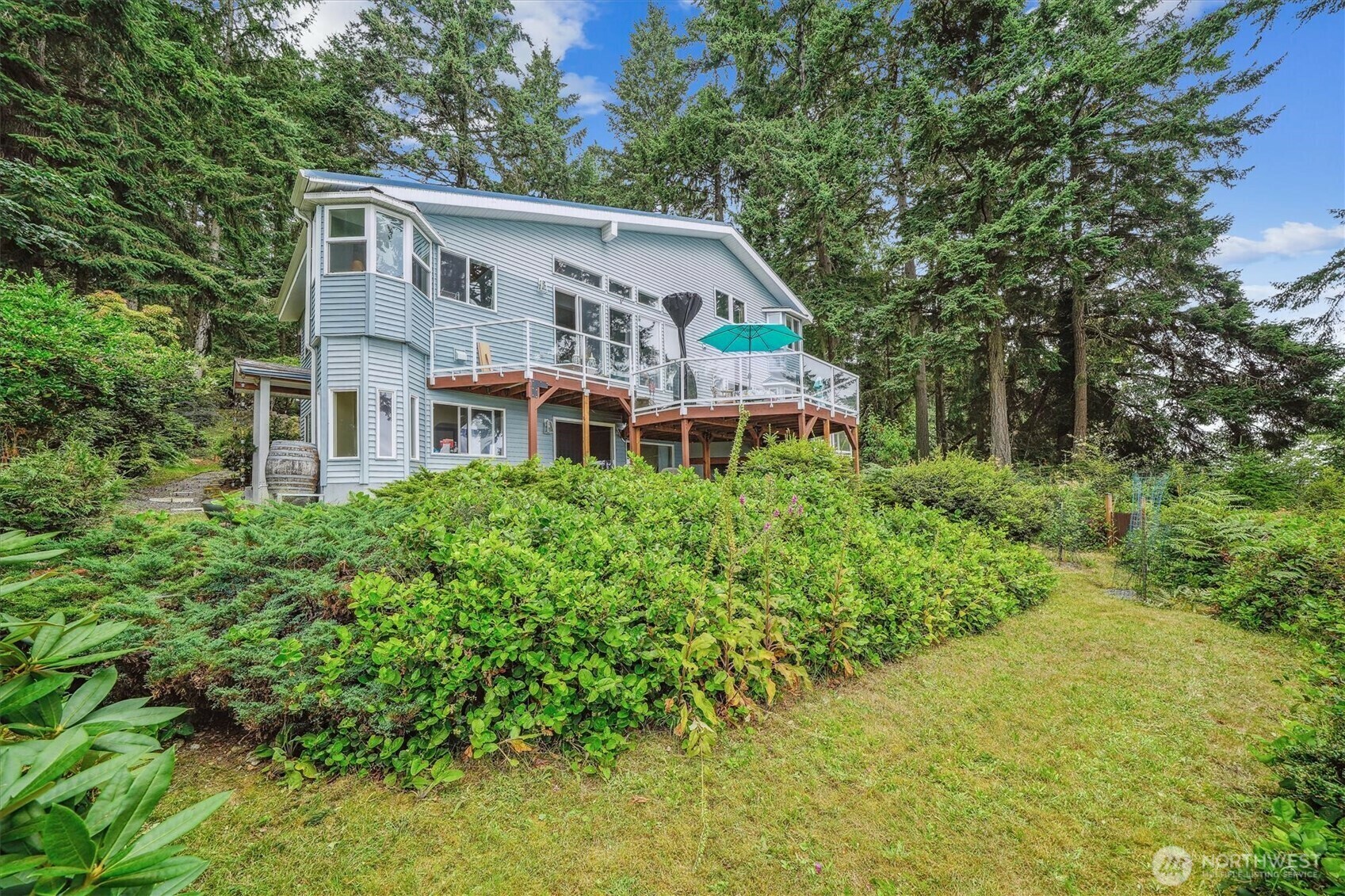 Property Photo: 10125 Totem Way WA 98303