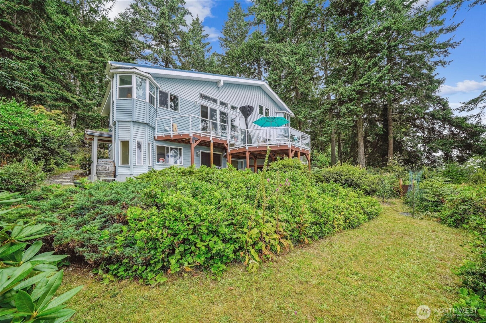 Property Photo: 10125 Totem Way WA 98303