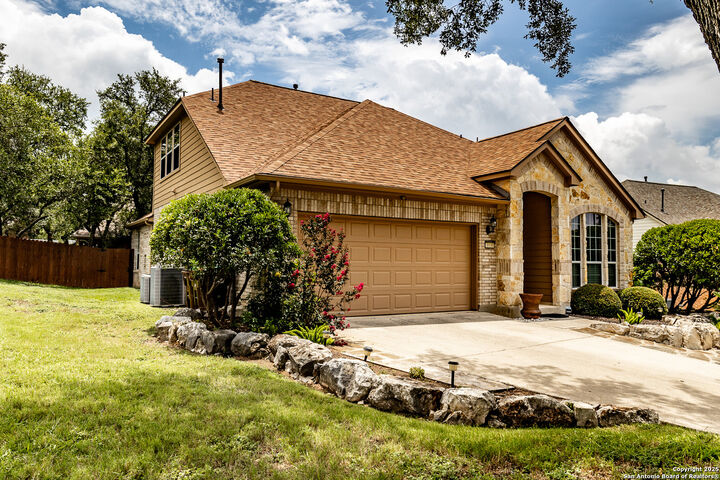 Property Photo: 1030 Toad Pond TX 78260