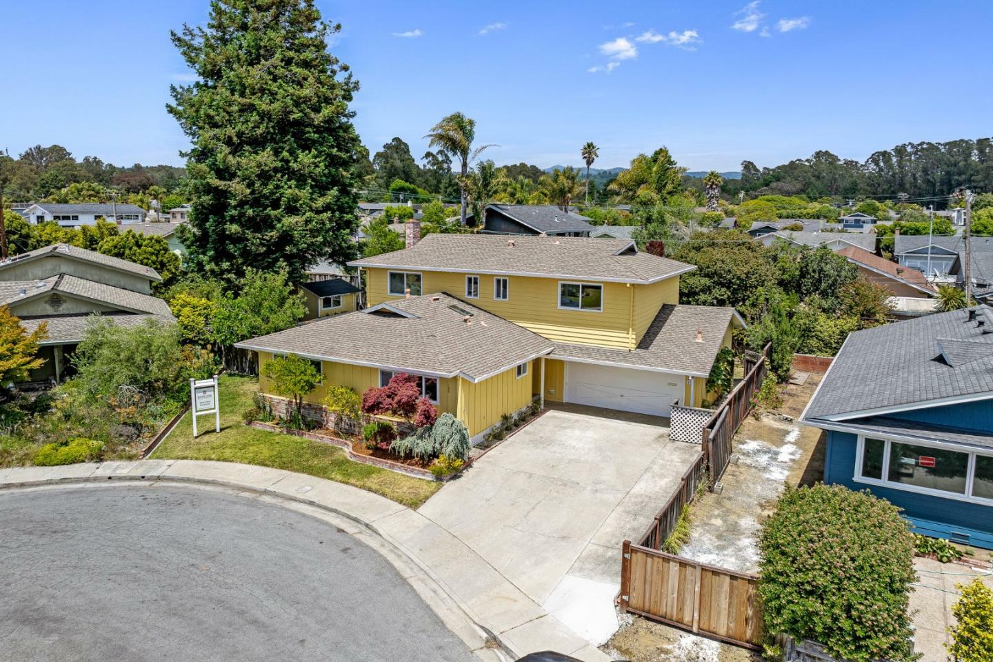 Property Photo: 150 Sir Francis Court CA 95010
