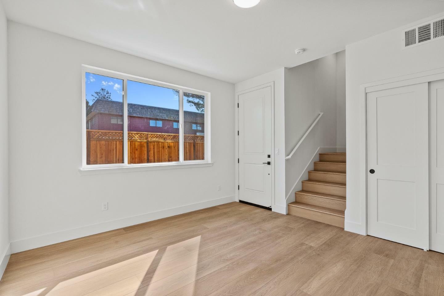 Property Photo: 935 Woodside Road CA 94061