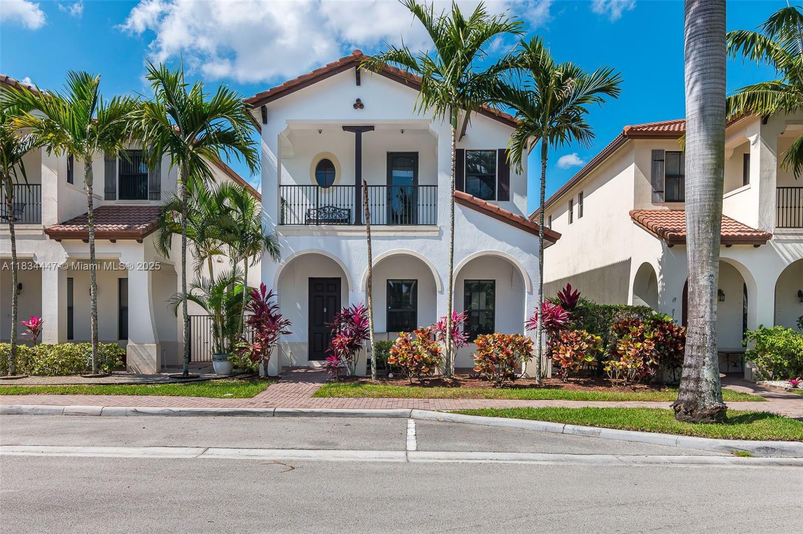 8298 NW 39th Ct  Cooper City FL 33024 photo