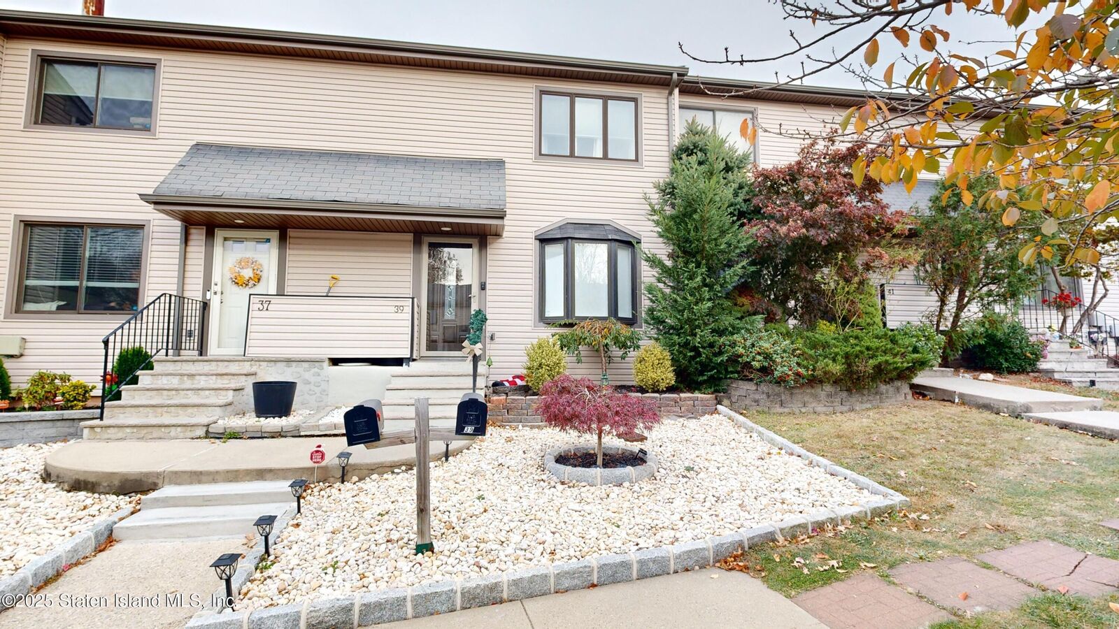 Property Photo: 39 Hemlock Court NY 10309