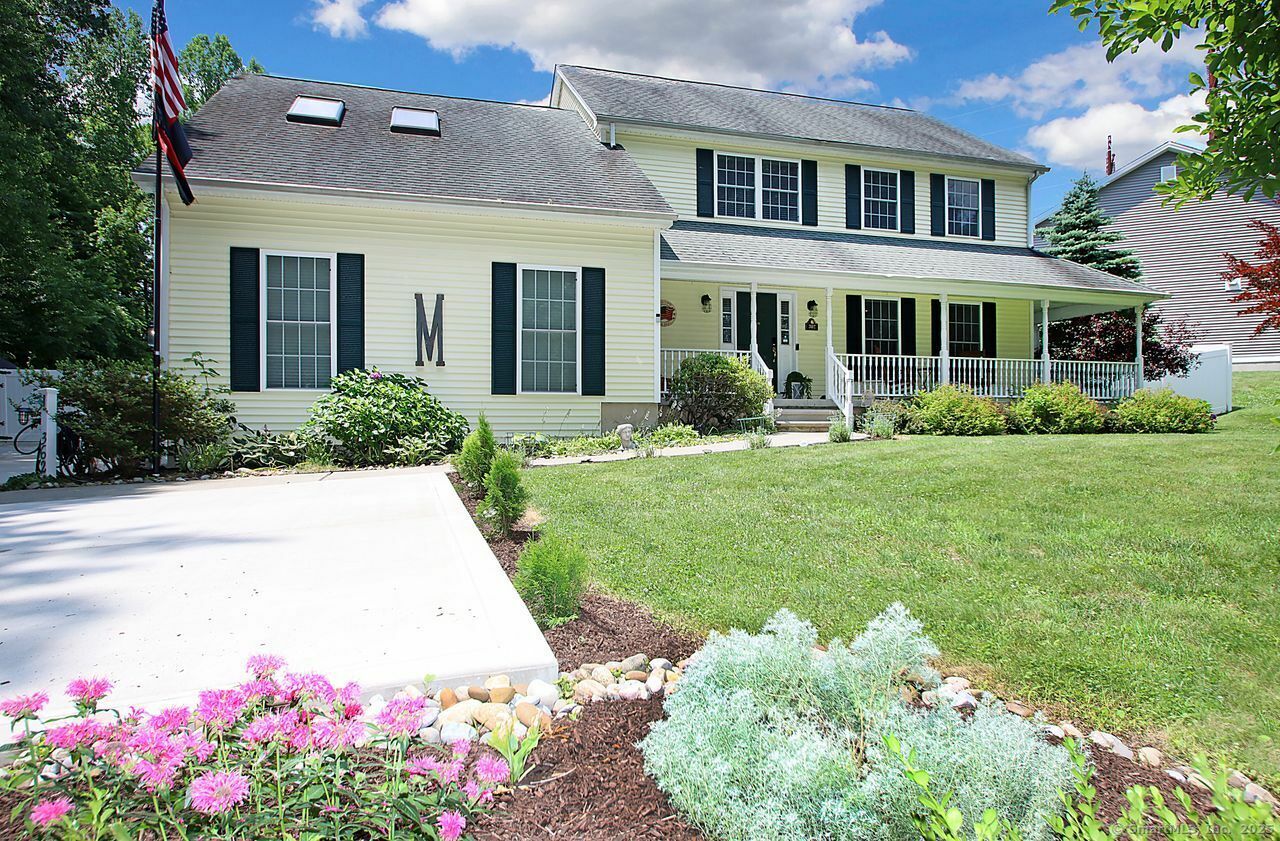 Property Photo: 362 Main Street CT 06451